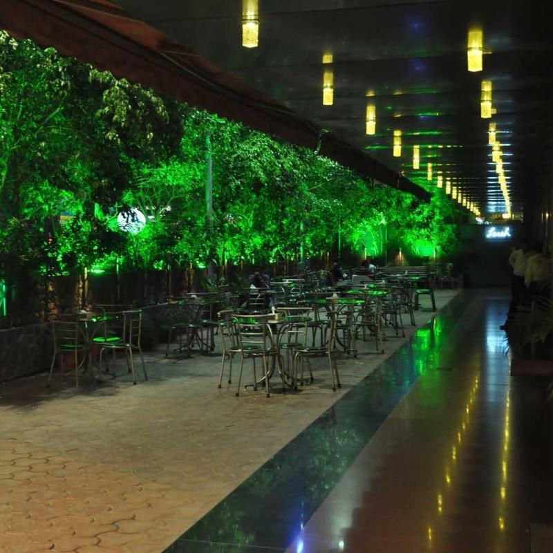Infiniti Hotel And Spa Indore Exterior photo